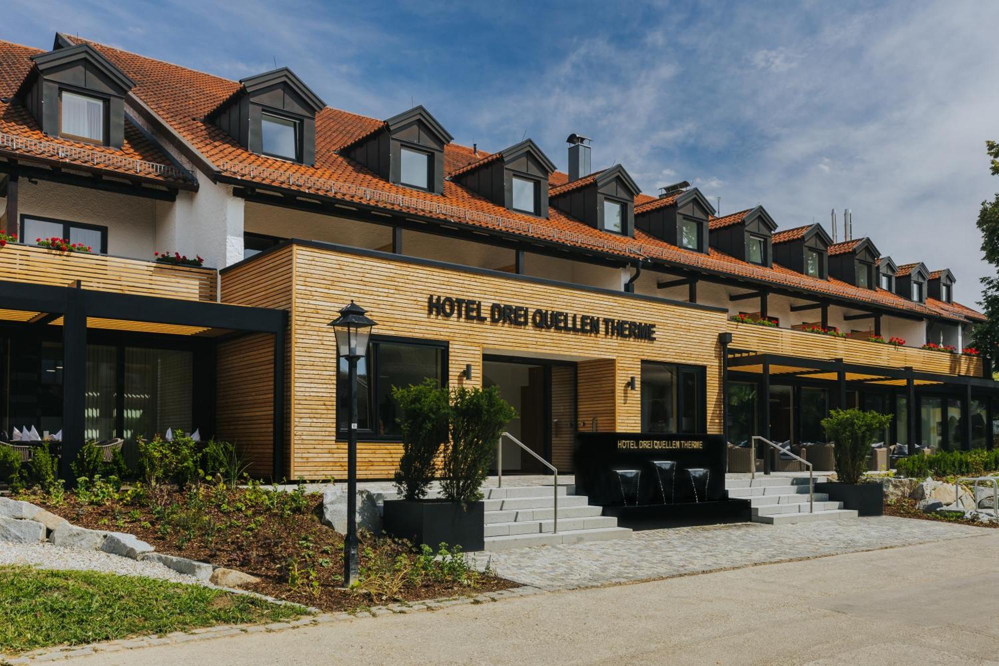 Hotel Drei Quellen Therme Bad Griesbach  Exterior foto